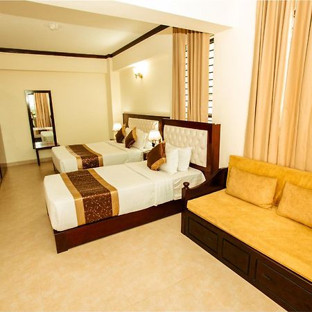 Hotel Crystal Rose - Силхет Экстерьер фото