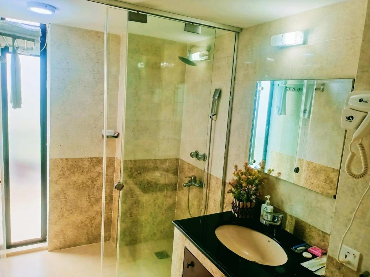 Hotel Crystal Rose - Силхет Экстерьер фото